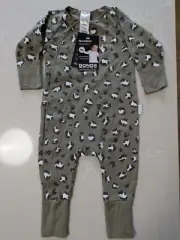 BNWT Bonds Baby Newbies Cozysuit Khaki Leopard Print Size 00 (3-6 Months)