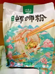Luo Ba Wang Liu Zhou Luo Si Rice Noodles Mushroom Flavor 400g/pack 螺蛳粉 (4 pack)