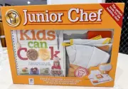 Hinkler Junior Chef - Kids Can Cook Cookbook With Accessories Chef Hat & Apron
