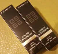 在飛比找Yahoo!奇摩拍賣優惠-【快樂瞎拼】全新~Givenchy 紀梵希 禁忌唇印（唇釉/