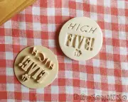High Five Stamp Embosser Cookie Cutter Pastry Fondant Dough Biscuit