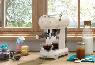 免運 Smeg 🇮🇹  Espresso Machine 義式濃縮 咖啡機 lavazza 膠囊 磨豆機 奶泡機