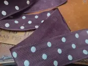 vintage grosgrain 1940s rayon ribbon purplish brown dots 1.5" woven edges 1y USA