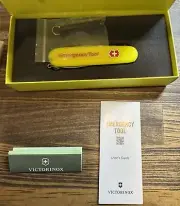 VICTORINOX EMERGENCY TOOL, HUNSTSMAN LIGHT JP Limited Edition Swiss Army Knife