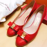 SALVATORE FERRAGAMO VARA 「1212大特價」蝴蝶結漆皮粗跟鞋（紅色）最低價 聖誕節