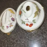 vintage royal worcester casserole Set Of Two Oval Casserole Made In England New