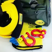 1 Snatch Strap 11000kg 9m+2 RED Rated shackle 4700kg+ Winch Damper + Carry bag
