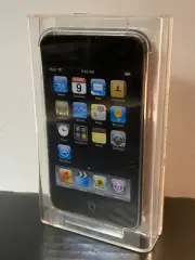 apple ipod touch Black& chrome 2nd Generation 16GB Bundle with/ case (rare)