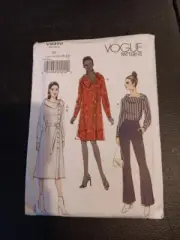 Vogue V9370 Misses Tunic Top, Dress and Belt Size 6 to 14 UNCUT Pattern