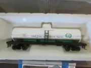 Bachmann Silver Series HO 40' Single Dome Tank Car QUAKER STATE