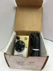 NEW OPEN BOX!! Brisk Heat Thermal Thermostat Controller TS0991-250
