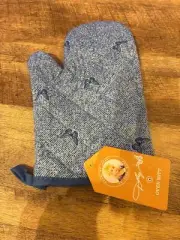 Dolly Parton Blue Oven Mitt (Brand New)