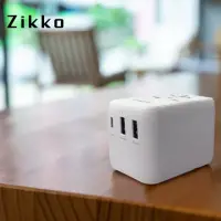 在飛比找momo購物網優惠-【ZIKKO】ES300 PD20W GaN 氮化鎵旅行充電