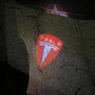 【玉米爸特斯拉配件】特斯拉車門迎賓燈(Tesla Model3 Y S X 特斯拉 燈 迎賓燈 氛圍燈 氣氛燈)