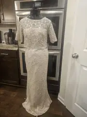 New Adrianna Papell Creme Lace Beaded Sequin Long Gown US 4