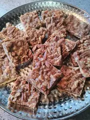 Pecan Pie Bars. ONE Pound. Cinnamon Graham Crackers/Crack Candy