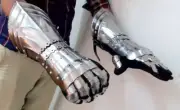 Gothic Gauntlets Functional Armor Gloves LARP Combat Battle Armor Gauntlets