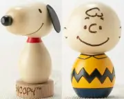 PEANUTS Snoopy & Charlie Brown Wooden Figure Usaburo KOKESHI DOLL Japan Limited