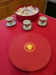 "NIB" SET (6) Medusa Red / Gold Winged Demitasse Espresso Coffee / Tea Set "GIFT