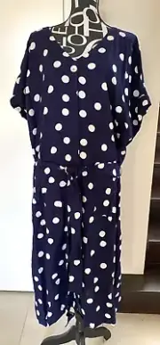 NEW Ladies AUTOGRAPH Navy Blue & White Spot Dress Size 26