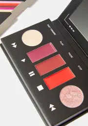 [Nosta Beauty] Swatch Me Face Palette Vol. 1
