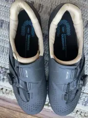Shimano RC3 Pedaling Dynamics Shoes. Size 40 EU/ 7.8 US