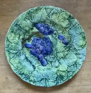Neiman Marcus Hand Painted Majolica 8" Plate Grapes Leaves Italy Never Used