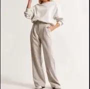 Abercrombie & Fitch A&F Sloane Tailored Pant Size 37 / 24 Long Khaki NWT