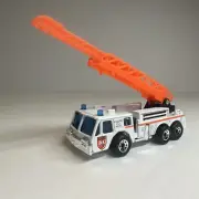 Matchbox FIRE TRUCK 1982 White Fire Rescue Engine Co. Toy Car Collectible