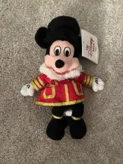 NWT Disney Store Beefeater Mickey Mouse 8" Bean Bag Plush