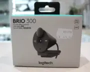 Logitech BRIO 300 Full HD Webcam (Graphite)