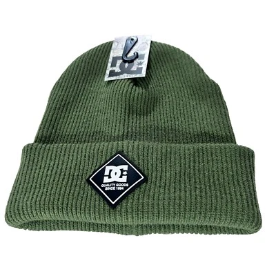 DC Shoes Men's Olive Stretch Ribbed Knit Cuffed Label Beanie Hats Cap - One Size