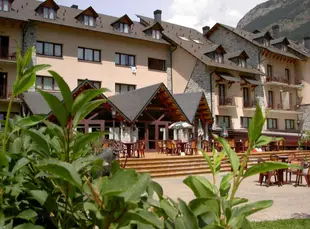 貝納斯克格蘭SPA飯店Gran Hotel Benasque Spa