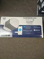 Chamberlain B2405 Smart My Q Garage Door Opener NEW