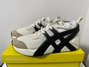 Onitsuka Tiger BIG LOGO TRAINER 2.0 1183A795 200 BIRCH/BLACK Unisex Shoes