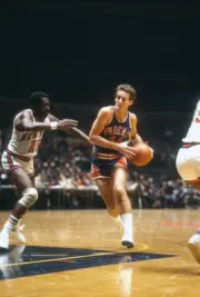 Paul Westphal Phoenix Suns drives on Earl Monroe New York Knicks a- Old Photo