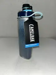 NEW - CAMELBAK PEAK FITNESS INSULATED 17oz WATER BOTTLE Navy Blue