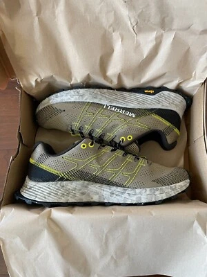 BNIB Merrell Men's MOAB Flight Shoes, J066743, Size 8, Incense