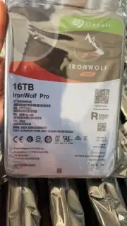 16TB Hard Disk Seagate IronWolf Pro 3.5" SATA-III NAS ST16000NE000