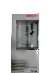 Marklin HO 76397 Digital Color Light Home with Color Light Distant Signal