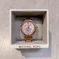 在飛比找蝦皮購物優惠-MICHAEL KORS兩地時間氣質腕錶-玫瑰金