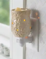 Chai Plug-gable wall warmer