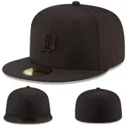 New Era Detroit Tigers 5950 Fitted Hat MLB Basic Black on Black Cap Size 7 7/8
