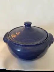 Handcrafted Shelton's Studio Pottery Casserole Dish with Lid/Signed