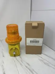 Granger Approved Cone Light 6FGY5 LED 6v Strobe Light Lantern Battery Amber