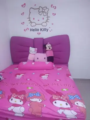 史里肯邦安/巴拉空的3臥室公寓 - 1080平方公尺/2間專用衛浴Hello Kitty Design in Bedroom2-New House