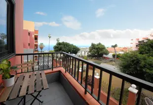 伊科德洛斯維諾斯 3 房精彩海景公寓飯店 - 附裝潢陽台及無線上網 - 離海灘 500 公尺