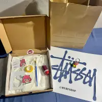 在飛比找蝦皮購物優惠-Mybfshop T 恤 Kiss Stussy 限量版襯衫