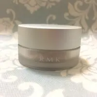 在飛比找蝦皮購物優惠-RMK 水凝透光蜜粉