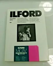 ILFORD MGIV RC DELUXE 5X7 GLOSSY 100 DARKROOM PAPER
